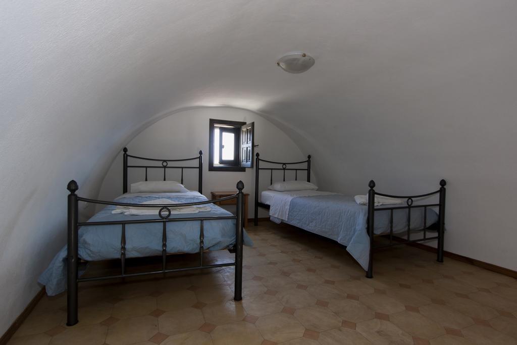 Dagris Villa Studios Καμάρι Δωμάτιο φωτογραφία